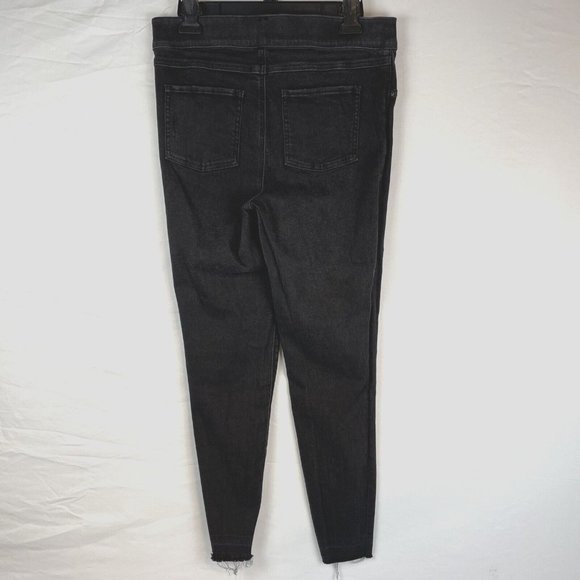 Spanx Jegging Women's Size Large Black Distressed Raw Hem Performance Stretch - Picture 4 of 13
